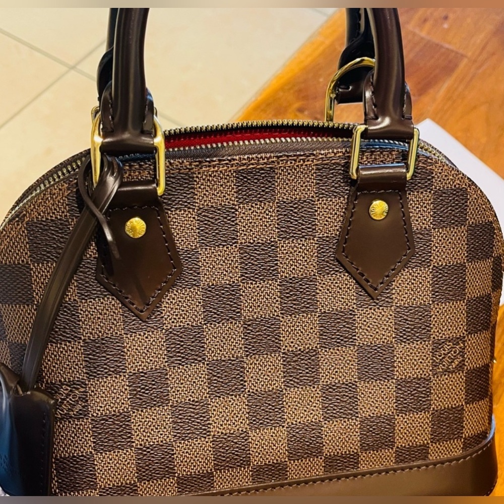 💯% Authentic Louis Vuitton Alma BB - Picture 4 of 12